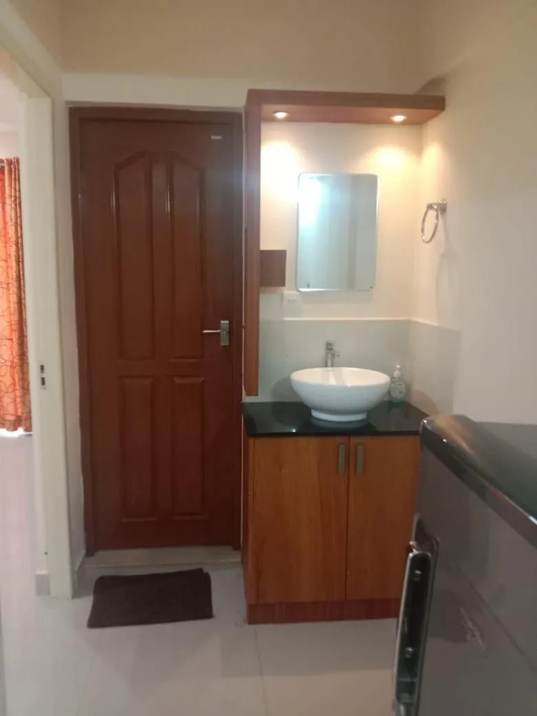 Lora Airport Suits & Apartments Nedumbassery 0*,